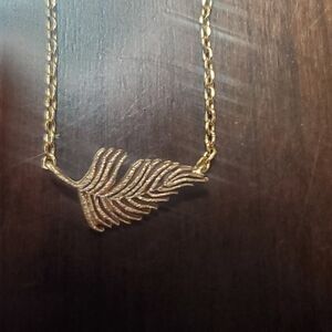 Dark Gold Feather Necklace 16"